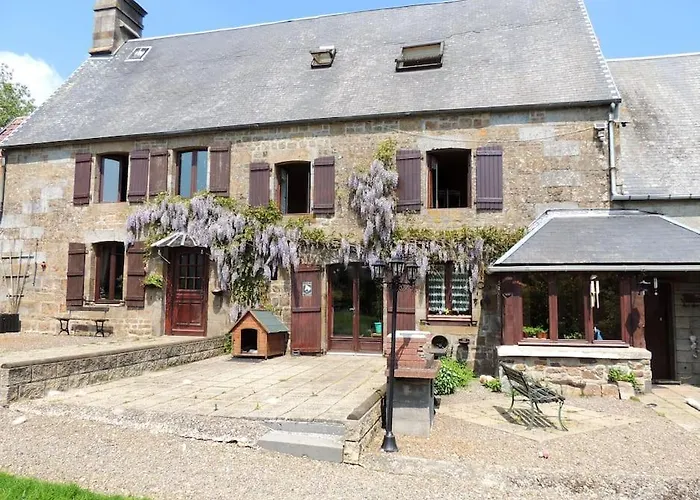 Bienvenue A La Seliniere ! Champ-du-Boult